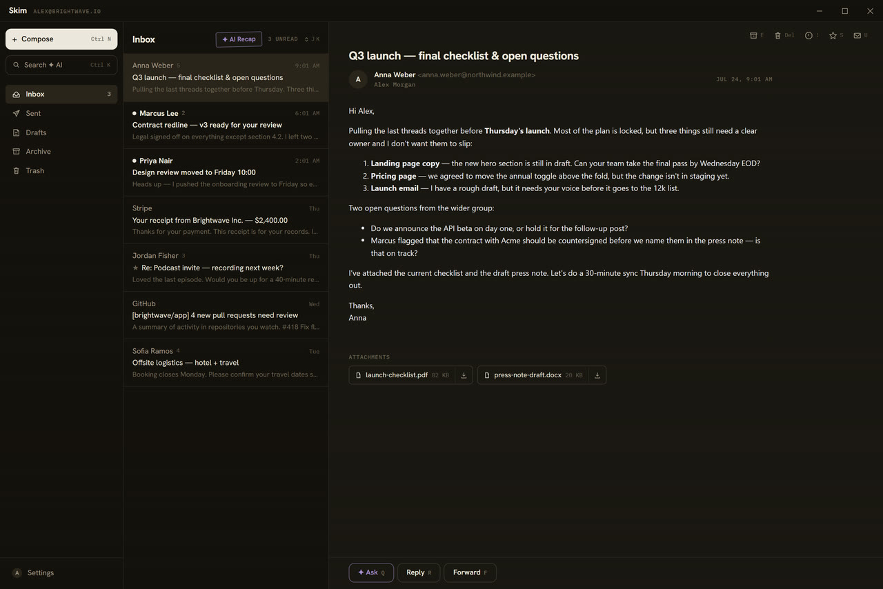 Skim — dark theme with AI features